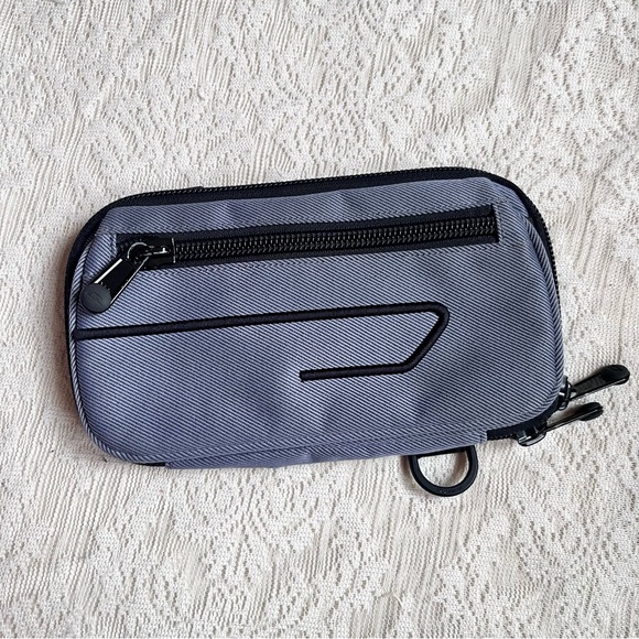 Diesel Other - Vintage Diesel “spare parts” travel bag